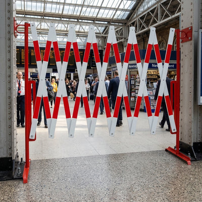 Extendable Steel Trellis Barrier – extends to 3.6 metres