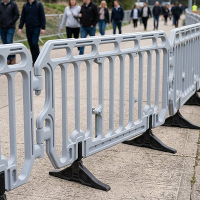 2 metre HDPE crowd safety barrier lightweight swivel feet