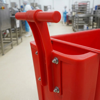Handle assembly for 200 litre food-grade tapered truck