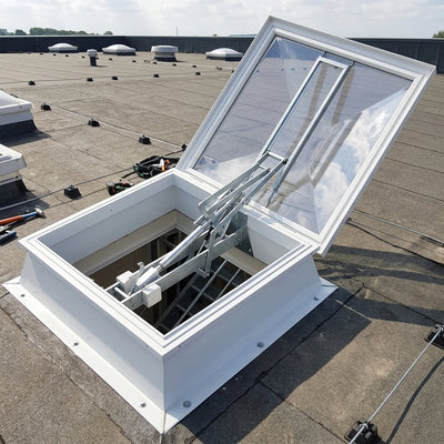 Smoke Vent Rooflight 1050x1050mm to 1800x1800mm Polycarbonate