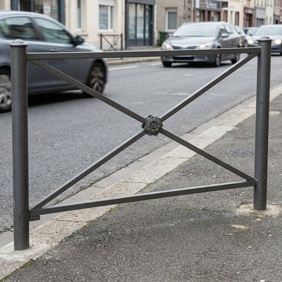 1180mm Steel Pedestrian Railing galvanised 76mm posts