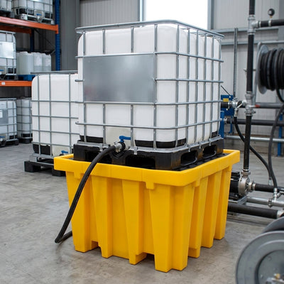 1000L IBC with 1300L Spill Containment Pallet