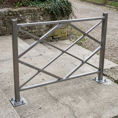 1000–1500mm Diamond Pattern Steel Railing 1200mm Height