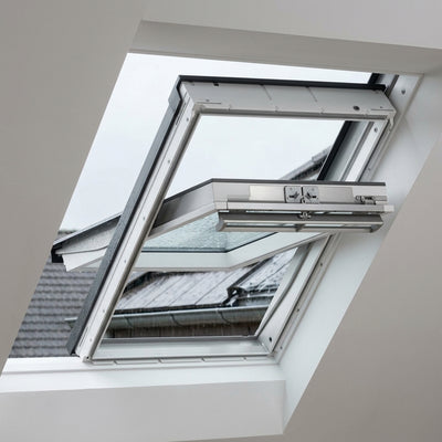 Triple Glazed Roof Window 660mm x 1180mm - Moisture Resistant