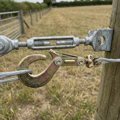 Hook and Swivel for Boundary Strainer