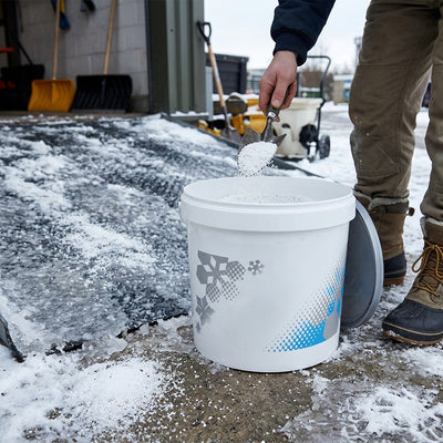 Chloride De-Icer Granules 12 kg Tub
