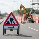 Gray High-Performance Men At Work with Arrow Right Supplementary Plate 750mm Q-Sign