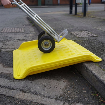 75-125mm HDPE Kerb Ramp Yellow 8kg