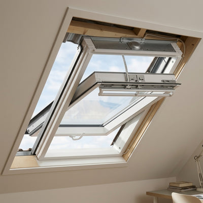 Electrically Operated Centre Pivot Roof Window - 780x980mm
