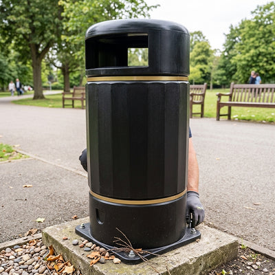 90 Litre outdoor bin hooded polyethylene weatherproof