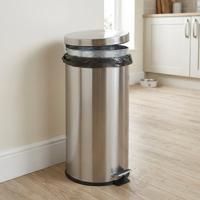 30 litre pedal bin with foot-operated lid and galvanised liner