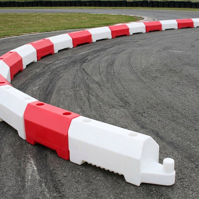 330mm Width Track Barrier – Pack of 18 Interlocking Units