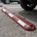 Rubber parking kerb with reflector cats eyes