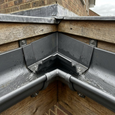 Moulded Ogee Gutter Internal Angle 90° 125 × 100mm