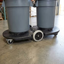 Twin round container dolly with twist locks and swivel castors