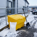 3.5 cu ft grit bin with 100 kg white rock salt pack