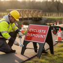 Dim Gray Premium Cyclists Dismount Sign 600 x 450mm - Durable & Stackable