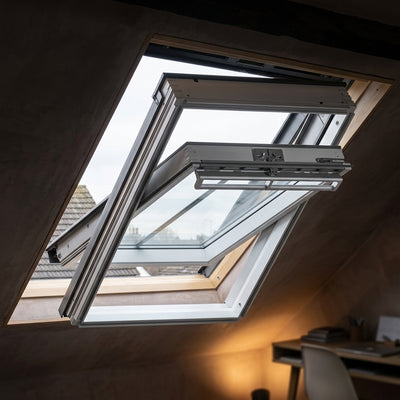 Centre Pivot Rooflight 2570H 550x780mm Laminated Glazing