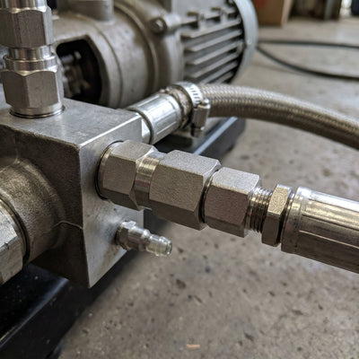 1/4" BSP Swivel Coupling – 350 Bar Stainless Steel Connector