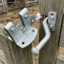 Auto Gate Catch with Striker